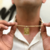 Corrente masculina Cartier duas partes lisa com medalha escrito O Senhor é Meu Pastor banhada a ouro 18k na internet