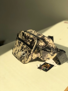 Bag Oakley Transversal- Camuflada na internet