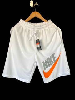 Bermudão Nike WHITE- Símbolo Laranja