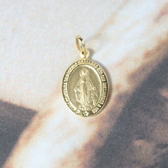 Medalha Nossa Senhora das Graças feita com Ouro 18K na internet