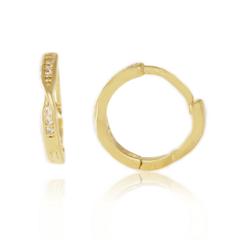 Argola folheada a ouro 18k cravejada com zircônias