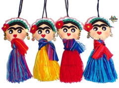 Pompones de Frida con aretes y rebozo (Fiestas Patrias)