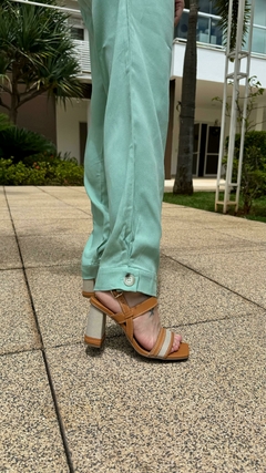 Calça Cenoura Green - Cabide Rosa Brasil