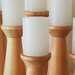 Candelabro madera en internet