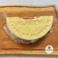 Queijo Artesanal de Alagoa MG -Sabor Alho -500g -Fazenda Sabor de Alagoa - (Parmesão) - comprar online