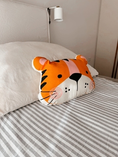 ALMOHADON TIGRE