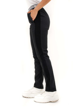 Ambo Comfy Negro con Spandex - tienda online