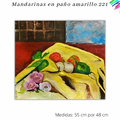 Mandarinas en paño amarillo