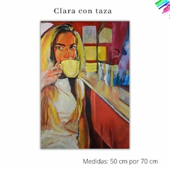 Clara con taza