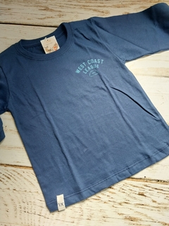 Remera azul