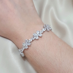 Pulseira Flores Zircônias no Banho de Ródio Branco