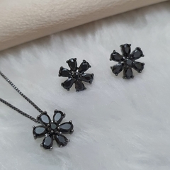 Conjunto Flor Ródio Negro - comprar online