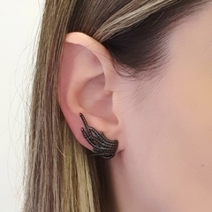 Ear Cuff Asa com Cravação de Zircônias no Banho de Ródio Negro - comprar online