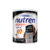 Lata de suplemento nutricional Nutren Protein sabor chocolate, com 400g e informações sobre whey protein e cafeína.