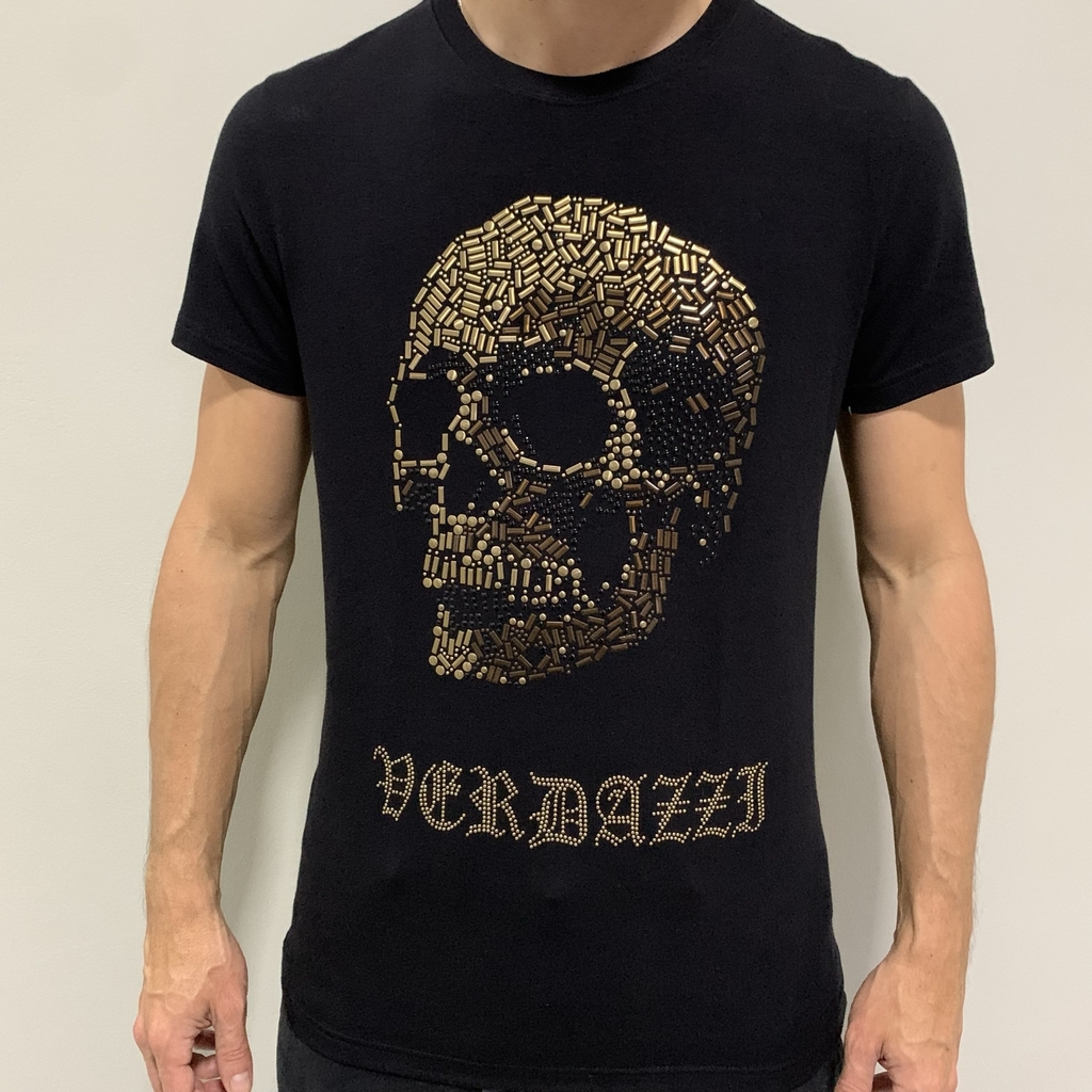 Camiseta Longline Preta Caveira Granulada Dourada - John Verdazzi