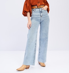 CALÇA JEANS FLARE LOOSE SUPER HIGH na internet