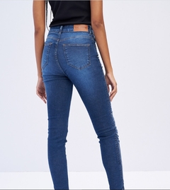 CALÇA JEANS VESTA na internet