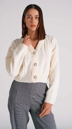 CARDIGAN IÓDICE TRICÔT LISO COM BOTÕES OFF WHITE - comprar online