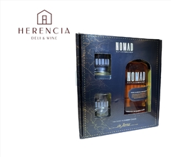 Whisky Nomad en Caja con Vasos