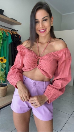 CROPPED BEATRIZ COM MANGA