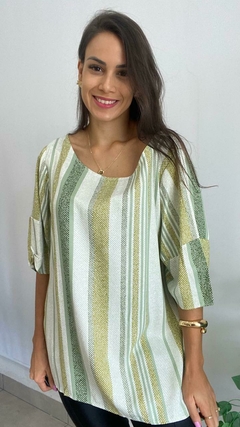 BLUSA PLUS LISTRADA - comprar online