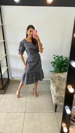 VESTIDO MIDI - LAISE AZUL COM BEGE - BEM ME QUERO