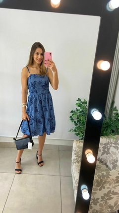 VESTIDO CURTO - BORDADO FLORES JEANS na internet