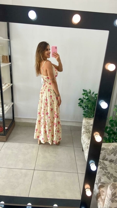 VESTIDO LONGO -ALÇA - BEGE COM FLORES - BEM ME QUERO