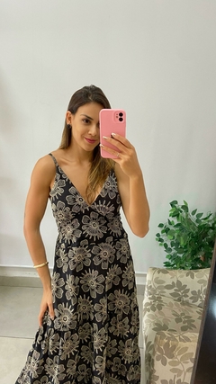 VESTIDO LONGO - PRETO COM RENDA CINZA na internet