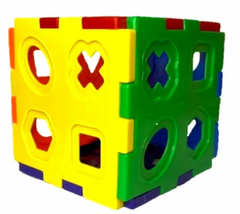 Cubo de ensarte de figuras