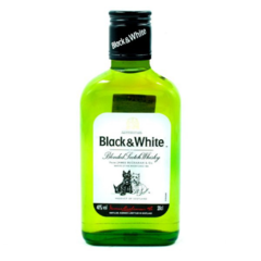 Caja 48 pzs Whisky Black & White 200 ml