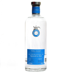 Tequila Casa Dragones Blanco 750 ml