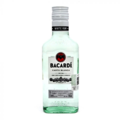 Caja 24 pzs Ron Bacardi Blanco 200 ml