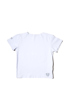 Combo Cropped Stay Classy Preto OU Devōta Cat Branco + Saia Devōta Cat Preta - comprar online