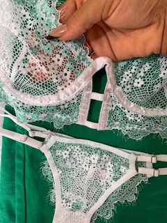 CONJUNTO EMILLY BRANCO/VERDE na internet