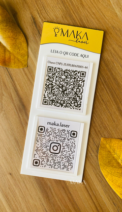 PLACA PARA QRCODE PARA PAREDE - 2 LUGARES - QRC1P - Maka Laser | Loja de Produtos Criativos