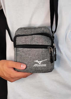 Bolsa Mizuno Shoulder Bag Mini Refletiva Cinza BMCZ920