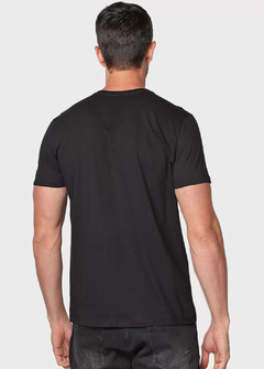 Camiseta Calvin Klein preta CCPT1780 - Loja de Roupas Streetwear Masculino