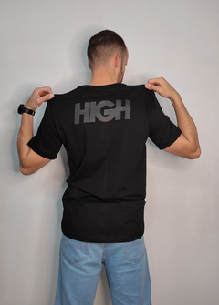 Camiseta High Logo preta CHPT1712 - comprar online