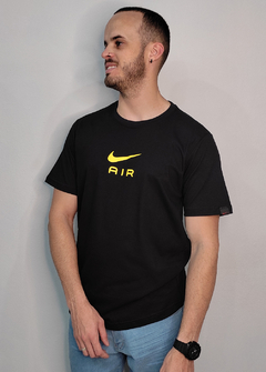 Camiseta Nike Sportswear Air preta CNPT1717