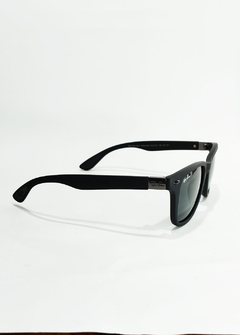 Oculos de sol Ray ban rb4195 preto ORPT1519 na internet