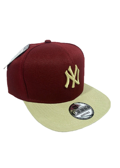 Bone Snapback New York Classico Bordô BNVM348