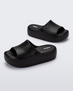 Melissa Free Platform Slide - PRETO na internet