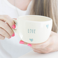 TAZA CORAZONES LOVE - laformafeliz