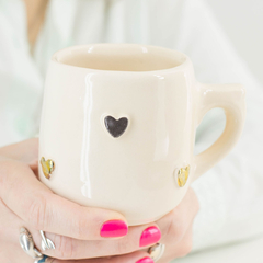 TAZA CORAZONES ORO