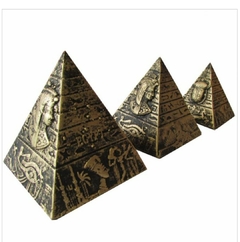 Trio de Pirâmides do Egito 7cm, 6cm, 5cm na internet