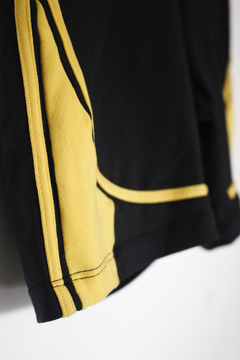 Shorts Fernanda Detalhe Amarelo - comprar online