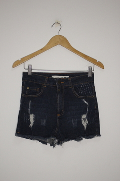 Shorts Livia Jeans Escuro Destroyed na internet