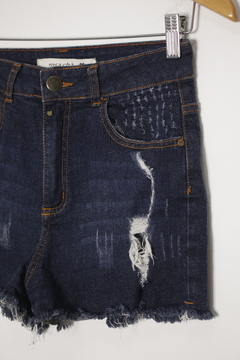 Shorts Livia Jeans Escuro Destroyed - loja online