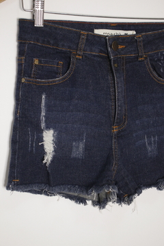 Imagem do Shorts Livia Jeans Escuro Destroyed